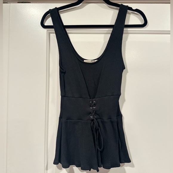 Express Peplum - Picture 1 of 3